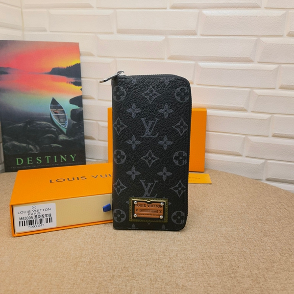 LVコピーウォレット背面デザイン